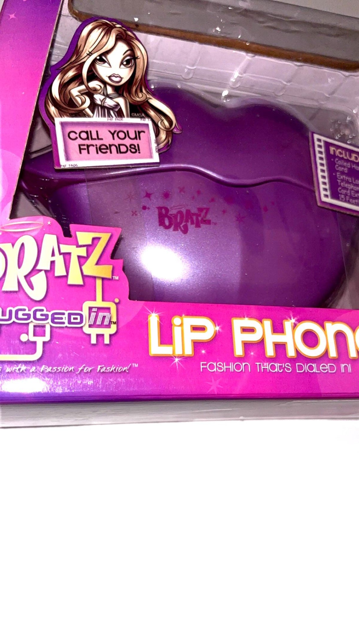 Teléfono de línea morado Bratz Plugged In (2005) – Nuevo en su empaque original