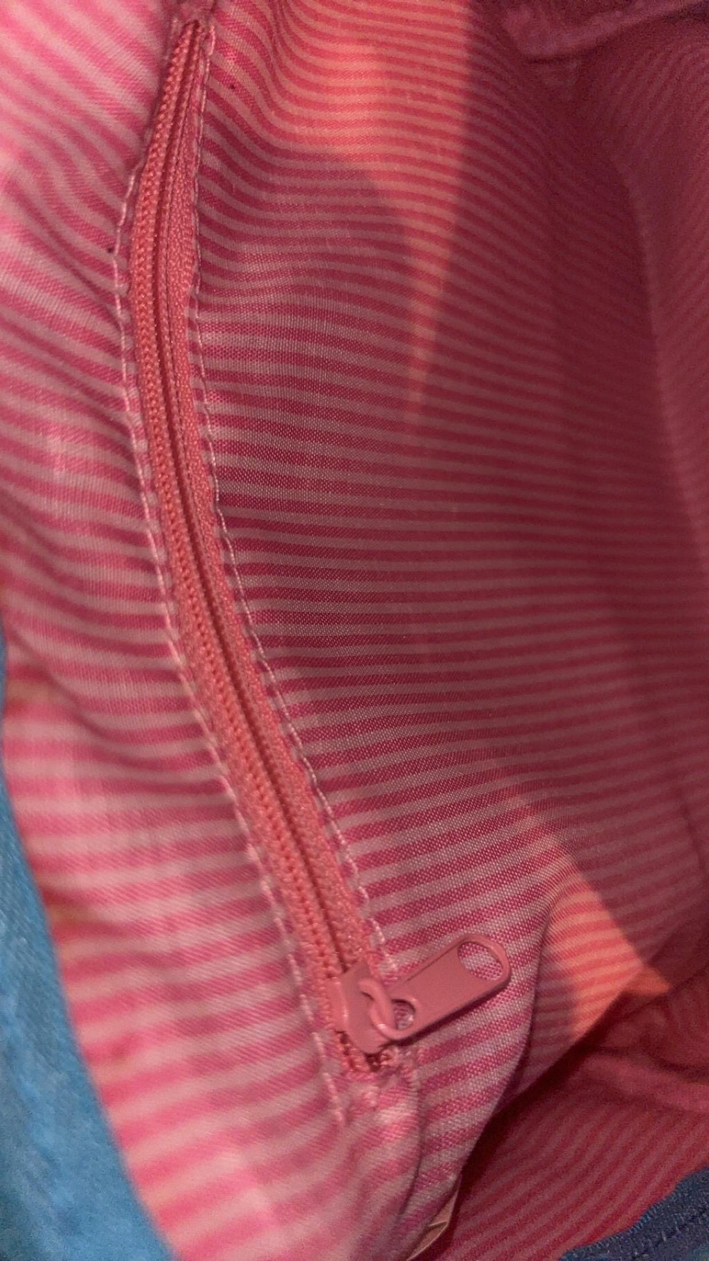 Santoro Tutti Cuti -kukkakuvioinen käsilaukku (vaaleanpunainen, 2007) – uusi, hintalaput kiinni