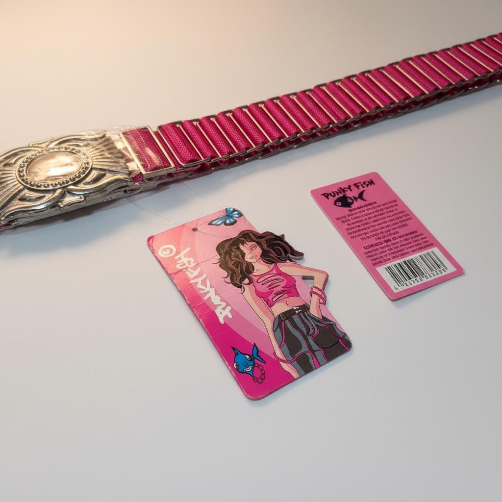 Cinturón de eslabones rosa Punky Fish con hebilla llamativa – Nuevo con etiquetas