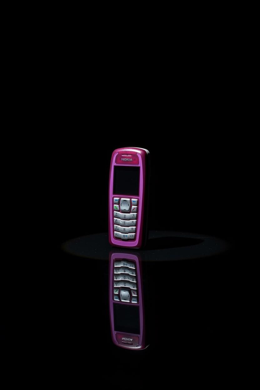 Nokia 3100 Deep Pink Mobile Phone (2003) – New in Original Packaging