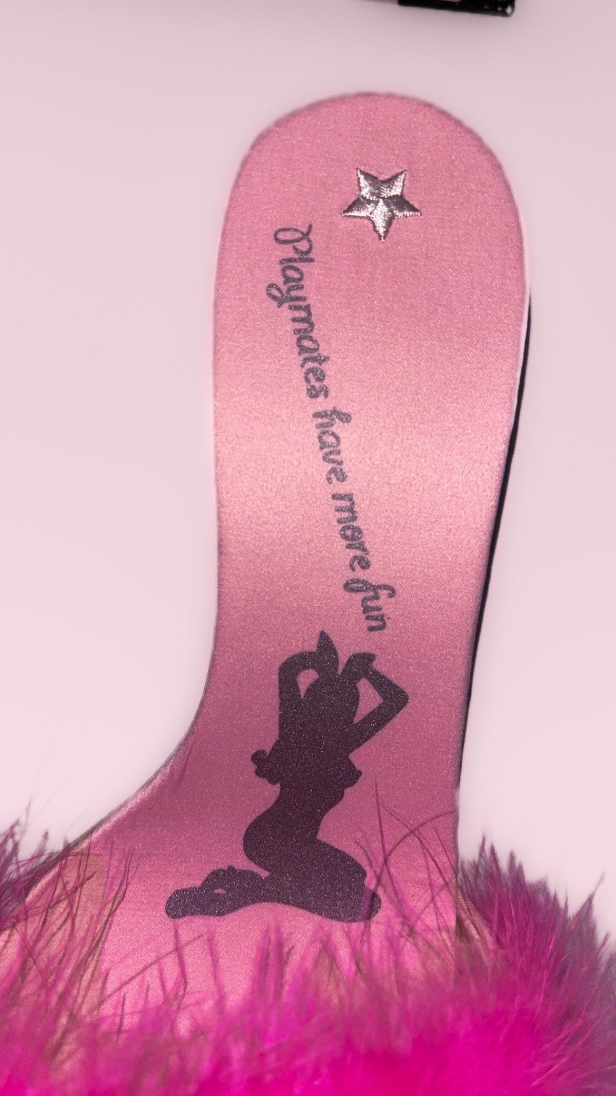Playboy Playmates Advisory ピンク キトンヒール (2004年) – UK 6、新品箱付き