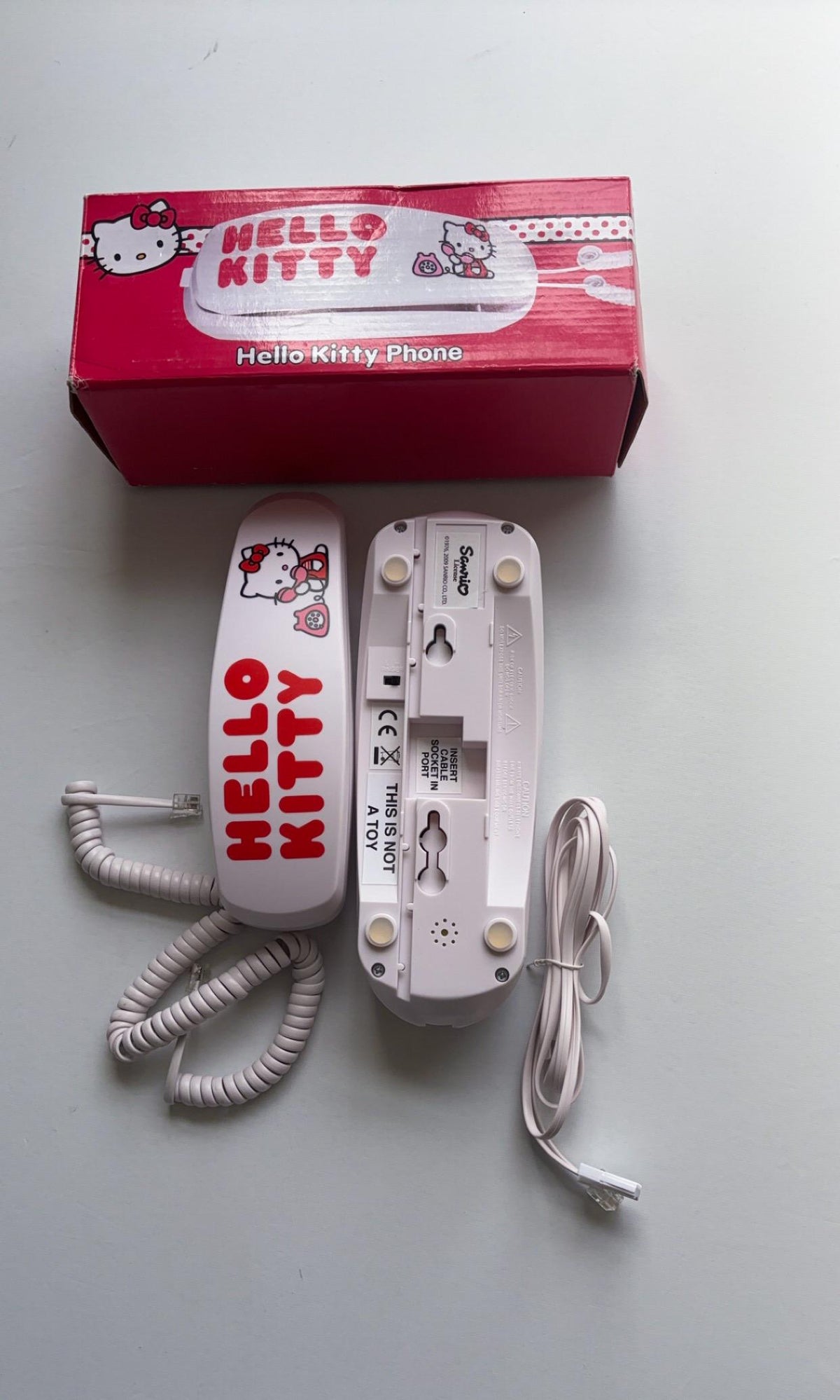 Sanrio Hello Kitty Corded Landline Phone (2009) – New in Box