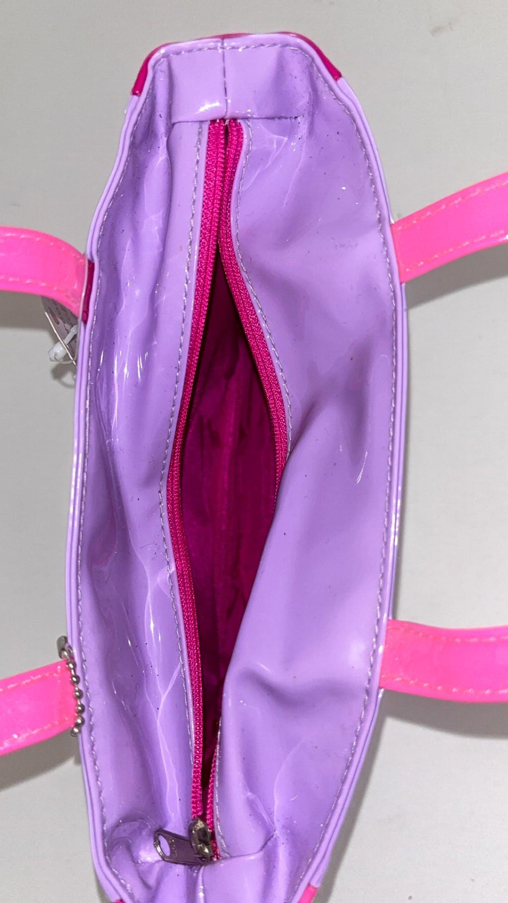 Bolso Groovy Chick color lila y rosa con mini neceser – Nuevo con etiquetas