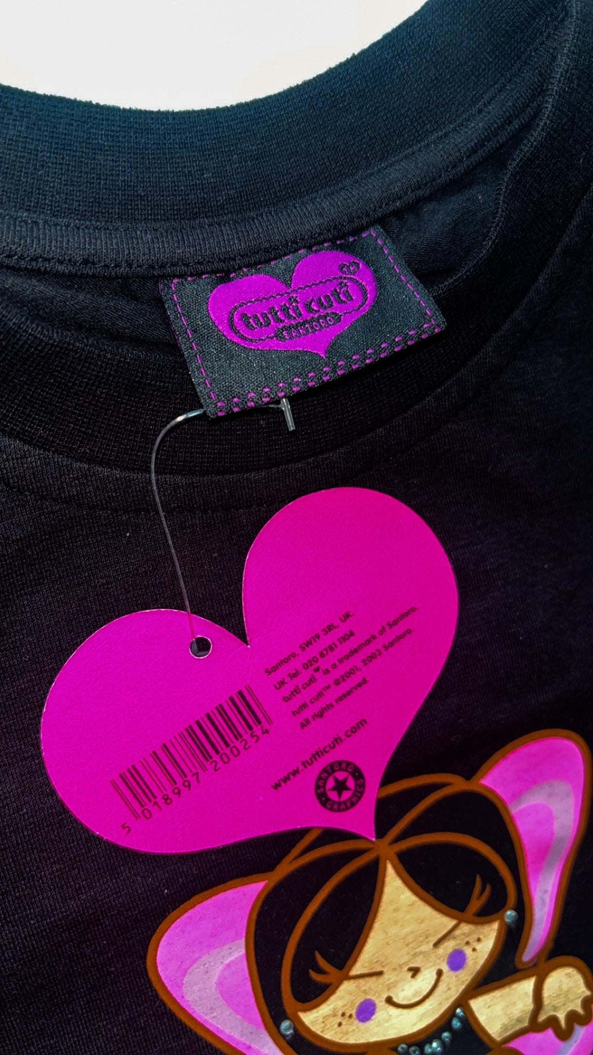 T-shirt nera Santoro Tutti Cuti con cuore di strass (2003) – Nuova con cartellino